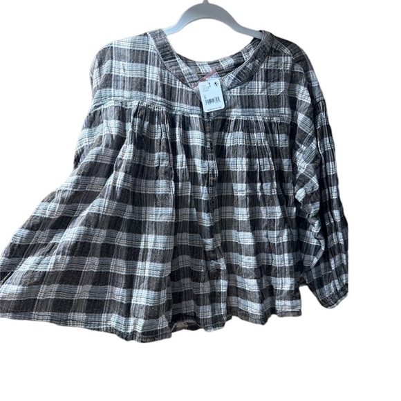 NWT Free People bubble shape plaid print top - Picture 3 of 8